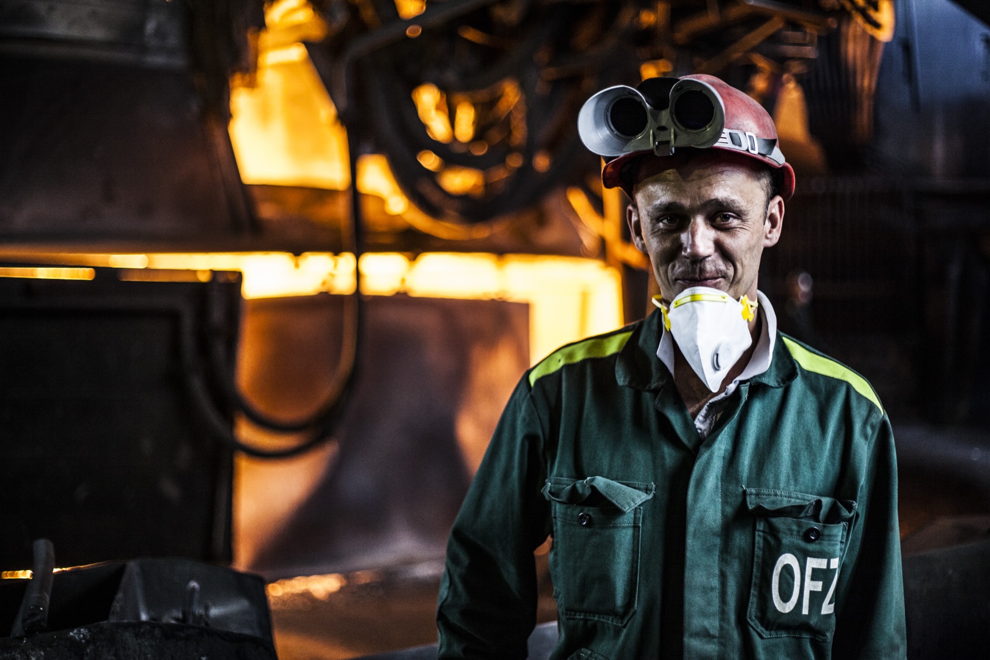 OFZ – hutník pri peci